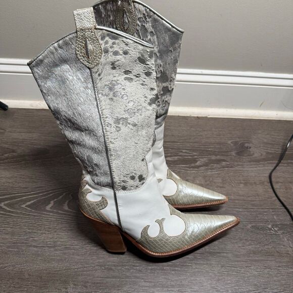 Para Raio White Silver Leather Pointed Toe Brazilian Cowgirl Boots Women's 9 - Picture 2 of 7